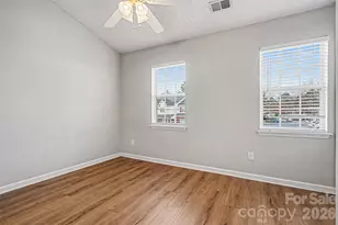 1825 Birch Heights Ct, Charlotte, NC 28213 - Photo 13