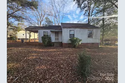 735 Seldon Drive, Charlotte, NC 28216 - Photo 1