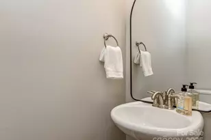 2240 Kensington Station Pkwy, Charlotte, NC 28210 - Photo 13