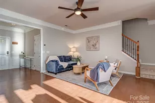 2240 Kensington Station Pkwy, Charlotte, NC 28210 - Photo 5