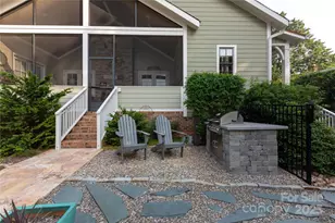 2852 Attaberry Dr, Charlotte, NC 28205 - Photo 35