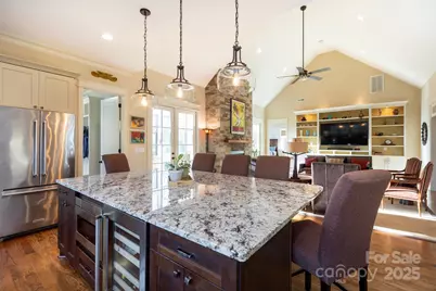 2852 Attaberry Drive, Charlotte, NC 28205 - Photo 11