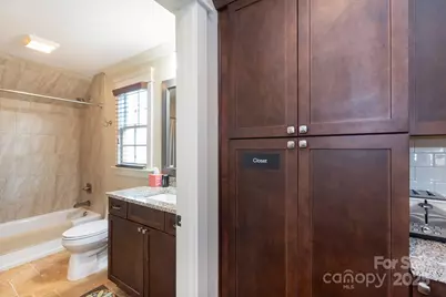 2852 Attaberry Drive, Charlotte, NC 28205 - Photo 37