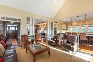 2852 Attaberry Dr, Charlotte, NC 28205 - Photo 5