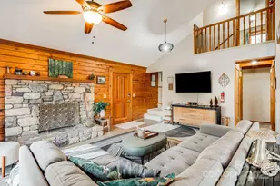 1 Lynnette Dr, Fairview, NC 28730 - Photo 3