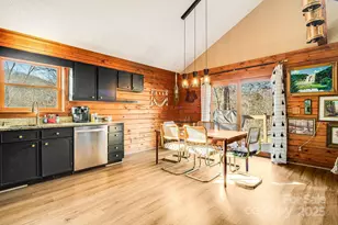 1 Lynnette Dr, Fairview, NC 28730 - Photo 5