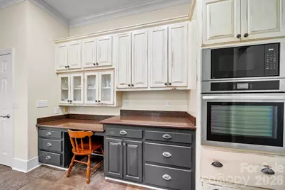 1004 Four Mile Loop, Cheraw, SC 29520 - Photo 11