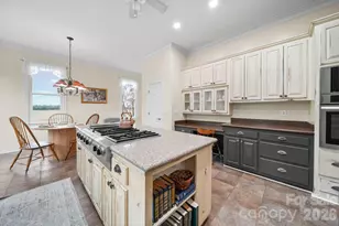 1004 Four Mile Loop, Cheraw, SC 29520 - Photo 7