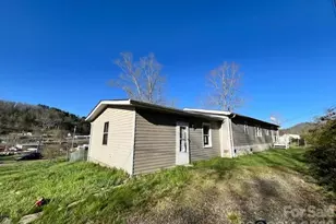 97 Oakland Dr, Burnsville, NC 28714 - Photo 23