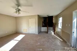 97 Oakland Dr, Burnsville, NC 28714 - Photo 15