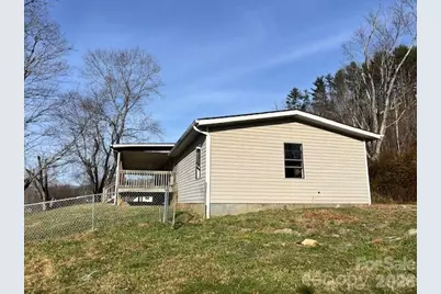 97 Oakland Drive, Burnsville, NC 28714 - Photo 11