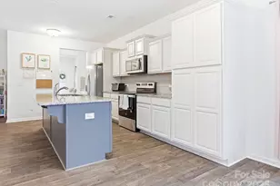 1328 Oakhurst Dr, Waxhaw, NC 28173 - Photo 7