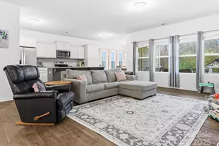 1328 Oakhurst Dr, Waxhaw, NC 28173 - Photo 11