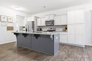 1328 Oakhurst Dr, Waxhaw, NC 28173 - Photo 5