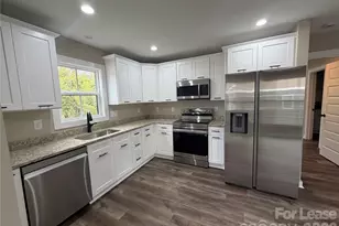 620 W Bell St, Statesville, NC 28677 - Photo 5