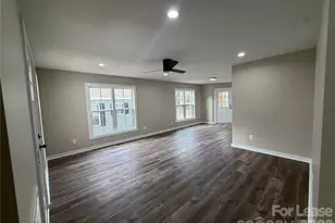 620 W Bell St, Statesville, NC 28677 - Photo 3