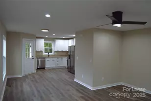 620 W Bell St, Statesville, NC 28677 - Photo 3