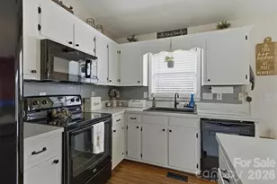 3902 Leah Belle Ln, Lenoir, NC 28645 - Photo 13