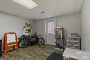 3902 Leah Belle Ln, Lenoir, NC 28645 - Photo 23