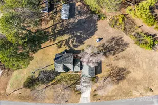 2318 Cricket Ln, Gastonia, NC 28052 - Photo 33