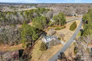 2318 Cricket Ln, Gastonia, NC 28052 - Photo 25