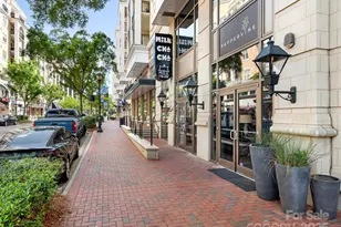 4625 Piedmont Row Dr, Charlotte, NC 28210 - Photo 19