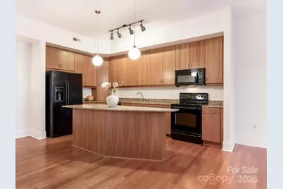 4625 Piedmont Row Drive #302, Charlotte, NC 28210 - Photo 3