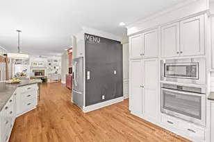 11025 Thornhill Club Dr, Charlotte, NC 28277 - Photo 11