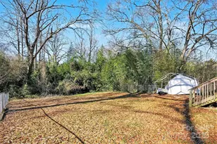 409 S Maple St, Dallas, NC 28034 - Photo 15