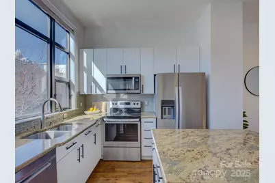 636 Garden District Drive, Charlotte, NC 28202 - Photo 13