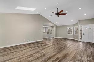 309 Derby Ln, Hendersonville, NC 28739 - Photo 7