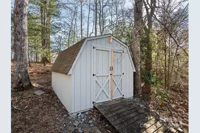 309 Derby Lane, Hendersonville, NC 28739 - Photo 31