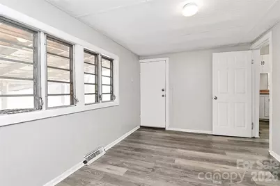 1609 School Avenue, Gastonia, NC 28052 - Photo 11