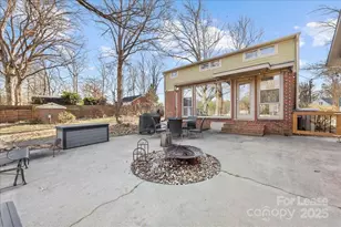 5712 Oak Dr, Charlotte, NC 28216 - Photo 41