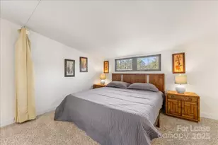 5712 Oak Dr, Charlotte, NC 28216 - Photo 21