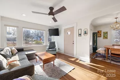 5712 Oak Drive, Charlotte, NC 28216 - Photo 7