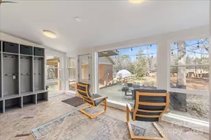 5712 Oak Dr, Charlotte, NC 28216 - Photo 31