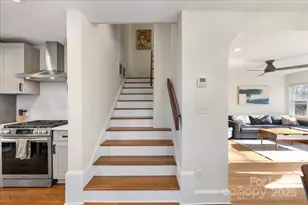 5712 Oak Dr, Charlotte, NC 28216 - Photo 17