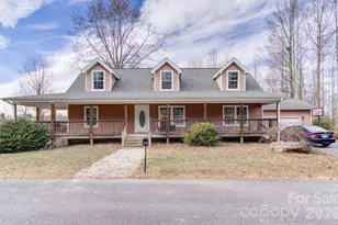 1496 Summit Springs Dr, Flat Rock, NC 28731 - Photo 1