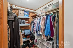 204 Cranbrook Cir, Hendersonville, NC 28792 - Photo 23