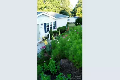 204 Cranbrook Circle, Hendersonville, NC 28792 - Photo 33