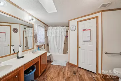 204 Cranbrook Circle, Hendersonville, NC 28792 - Photo 21