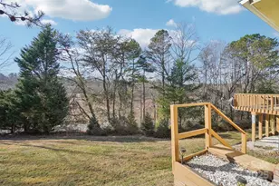 204 Cranbrook Cir, Hendersonville, NC 28792 - Photo 31