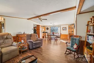 204 Cranbrook Cir, Hendersonville, NC 28792 - Photo 13