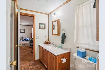 204 Cranbrook Circle, Hendersonville, NC 28792 - Photo 27