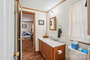 204 Cranbrook Cir, Hendersonville, NC 28792 - Photo 27