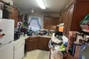 9510 Littleleaf Dr, Charlotte, NC 28215 - Photo 5