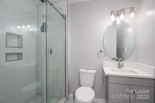 1303 Lattimore St, Charlotte, NC 28203 - Photo 11