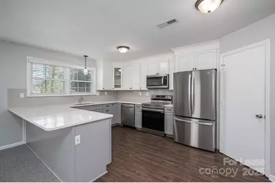 1303 Lattimore Street, Charlotte, NC 28203 - Photo 5