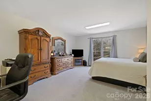 40 Country Bear Ln, Flat Rock, NC 28731 - Photo 31